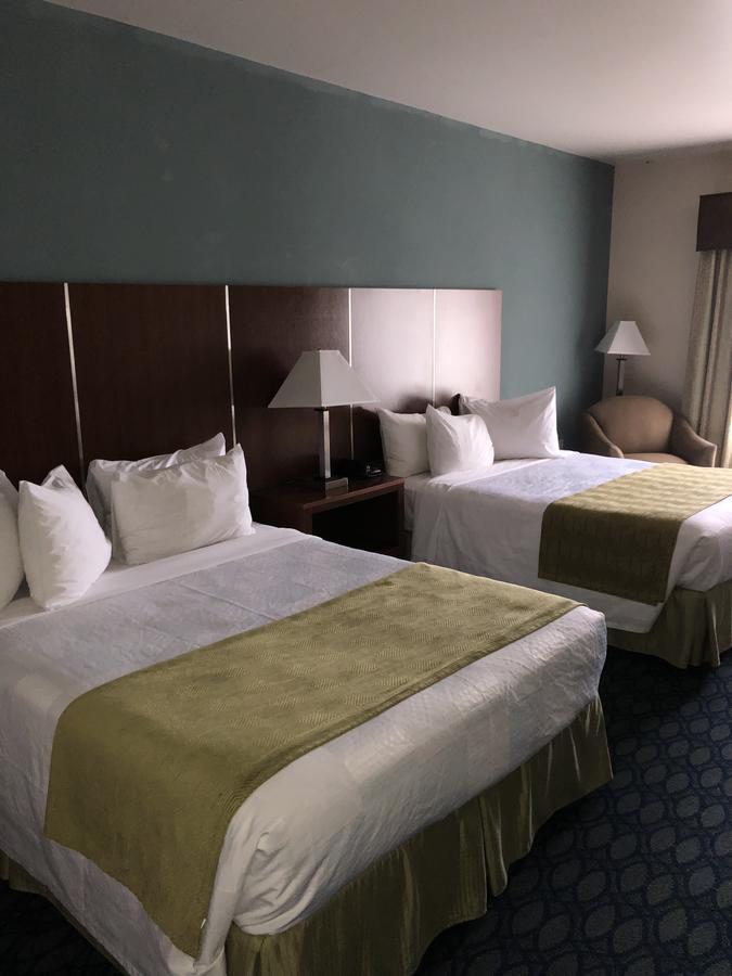 Countryview Inn & Suites Robinson 外观 照片