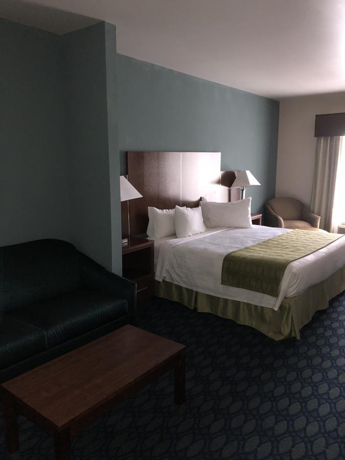 Countryview Inn & Suites Robinson 外观 照片