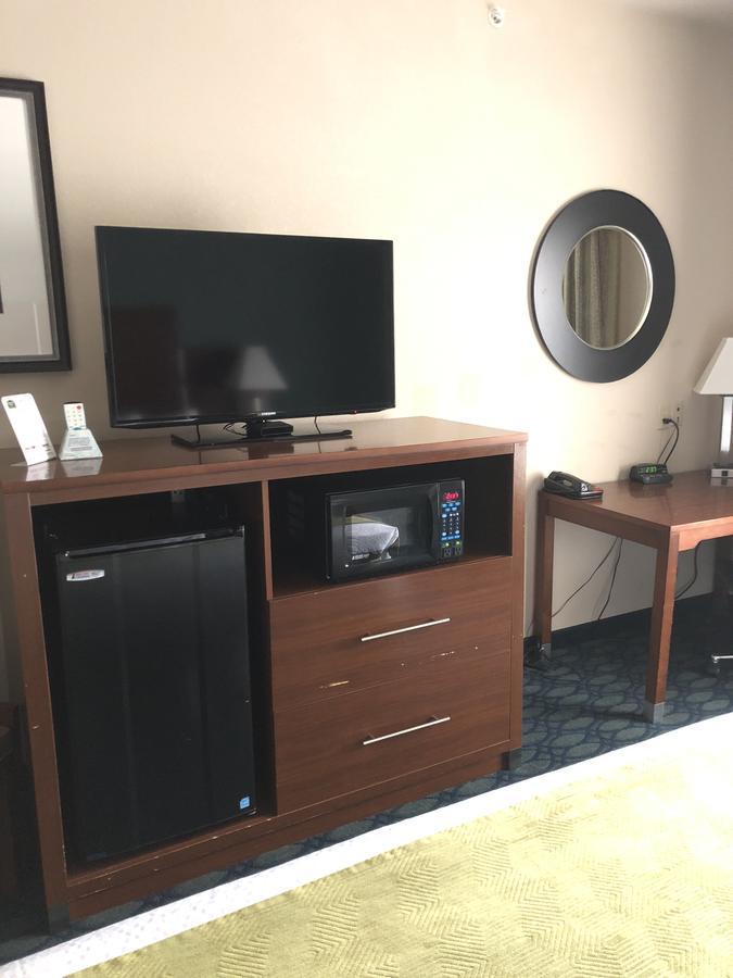 Countryview Inn & Suites Robinson 外观 照片