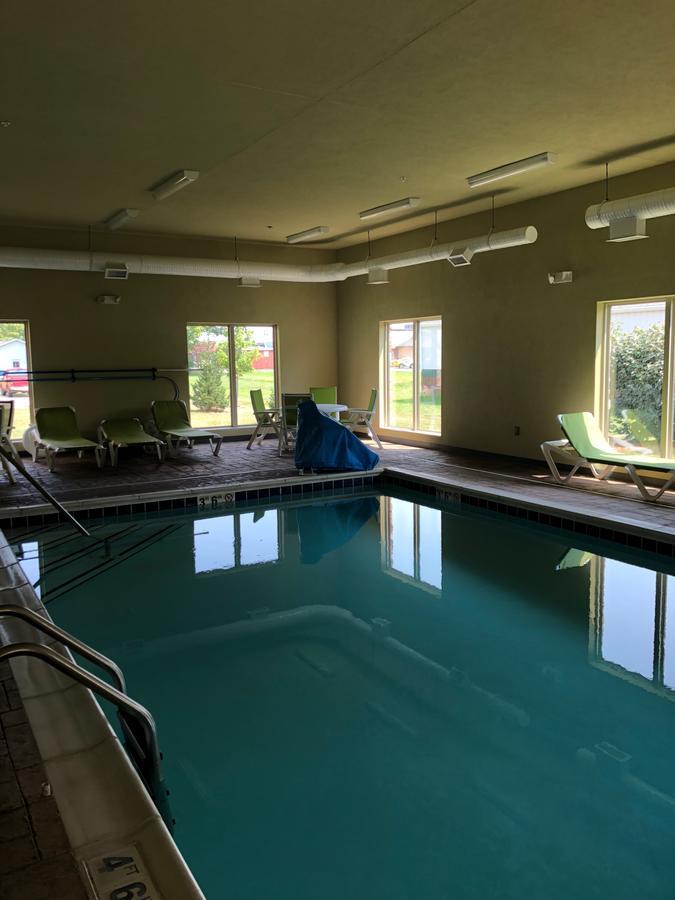 Countryview Inn & Suites Robinson 外观 照片